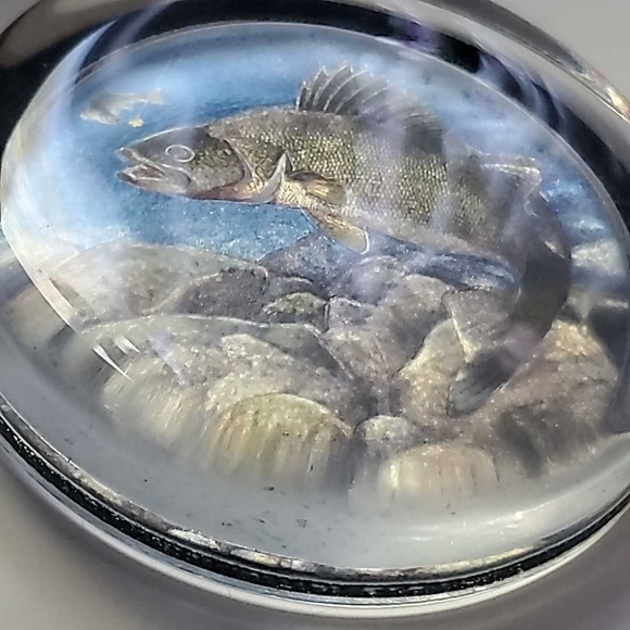 Vintage Enesco BASS FISH Glass Paperweight-Foil Art Fishing Made in England 3.5" - Picture 2 of 6